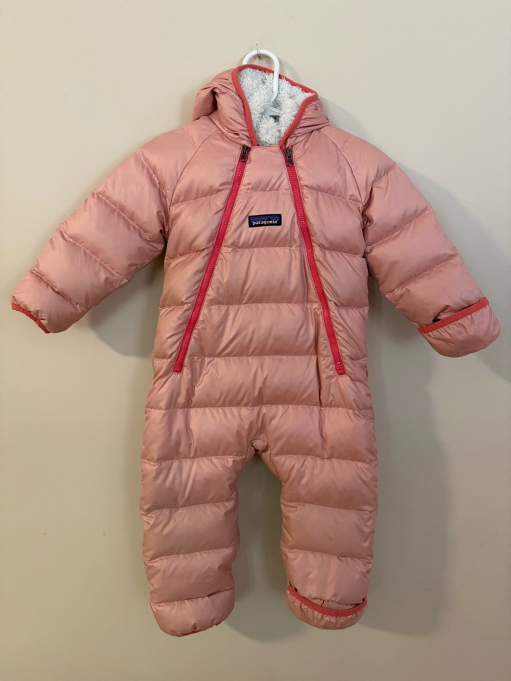 Patagonia Pink Infant Bunting Snowsuit 6-12 months